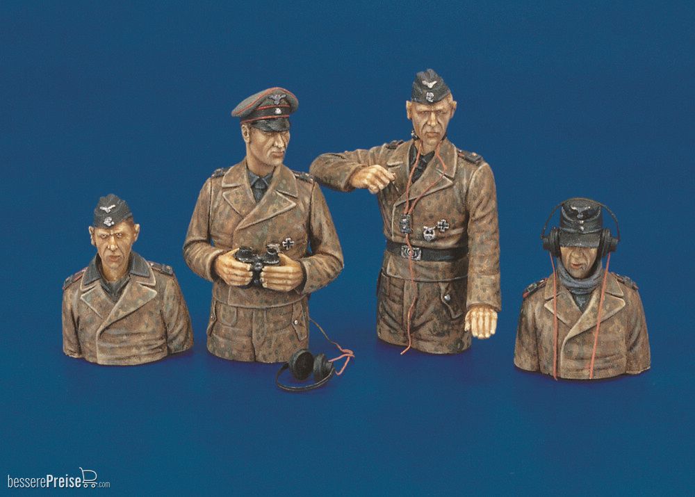 Royal Model RM232 - Waffen SS Tiger I crew - 3/2 fig-WWII