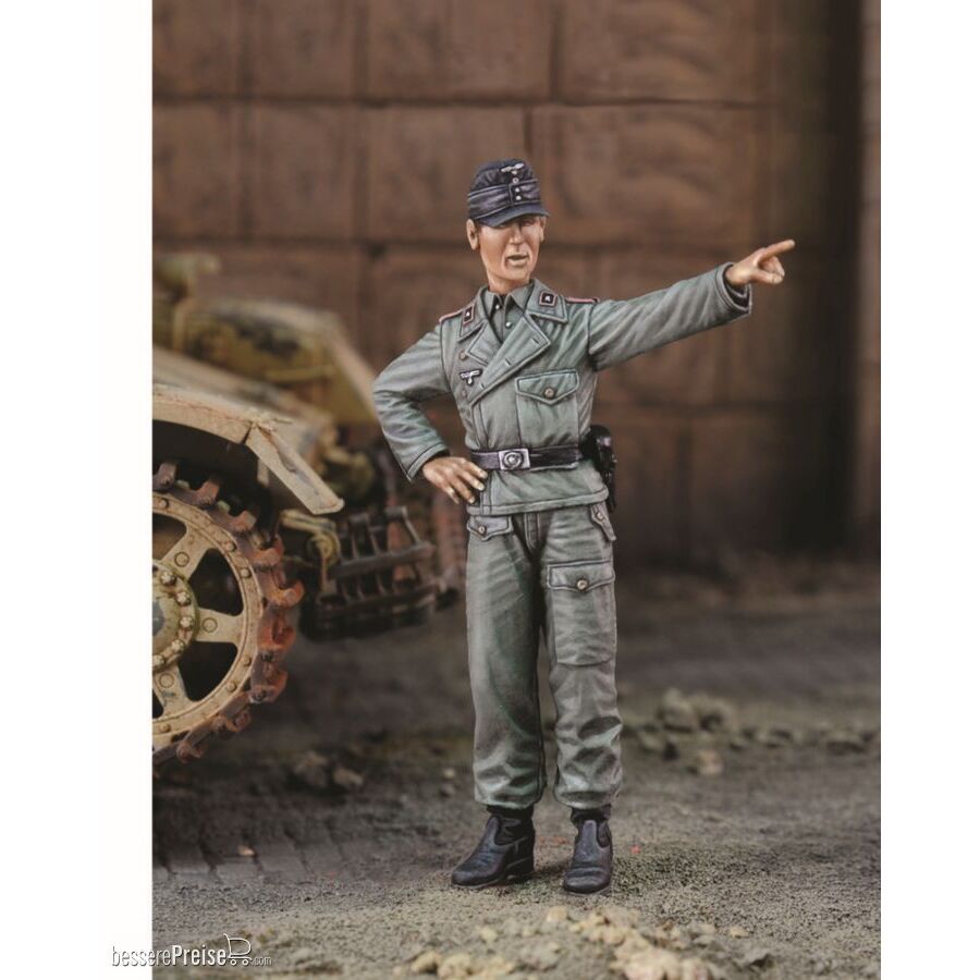 Royal Model RM631 - Panzer IV crewman (Normandy 1944)