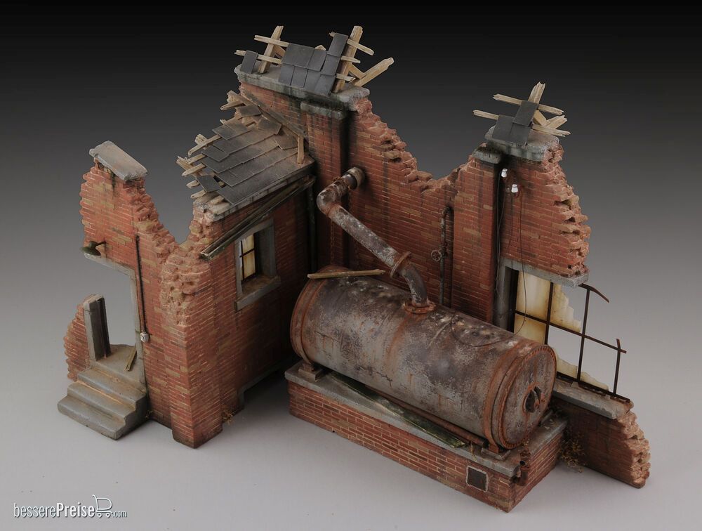 Royal Model RM656 - Factory ruin with steam boiler