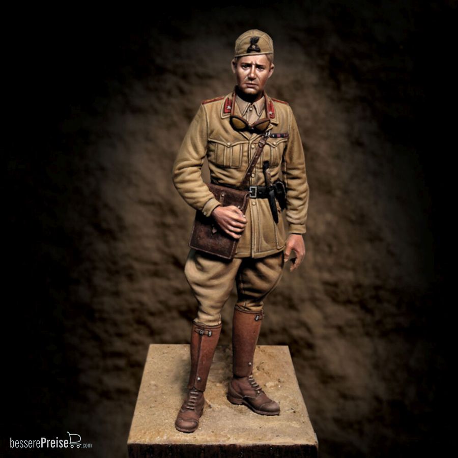 Royal Model RM854 - Italian Officer Libia 1940