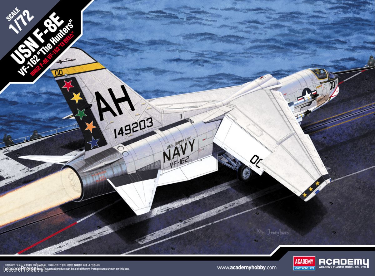 Academy 12521 - 1/72 USN F-8E Vf-162 The Hunters