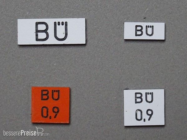 Heyn 7513,3 - Zusatzschild BÜ 0,9, weiss 9,5 x 8,5 mm, 2-Schicht-Kunststoff