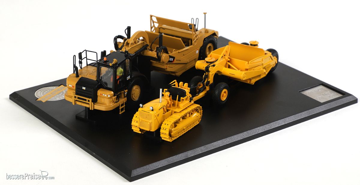 Diecast Masters 85563 - Caterpillar Scraper Evolution Series (Cat 621K & D7 TTTw. No. 70 Scraper) Scraper Evolution Serie