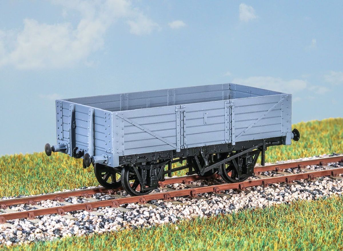 Peco PC75 - RCH 1923 Design 5 Plank Mineral Wagon