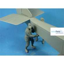 Copper State Models CSM-F32023 - RFC Air Mechanics lifting the tail