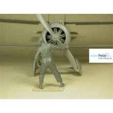 Copper State Models CSM-F32027 - RFC Air Mechanic spinning the propeller