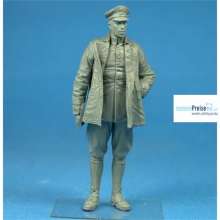 Copper State Models CSM-F32040 - Standing German Airman