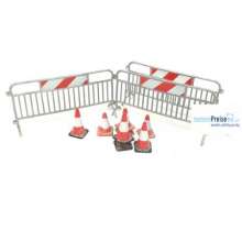 HD Models HDM35047 - Metal Barrier (3 Pc) & Road Cones (8pc)