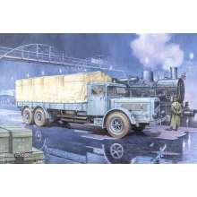 Roden 738 - Vomag 8 LR LKW WWII German Heavy Truck in 1:72