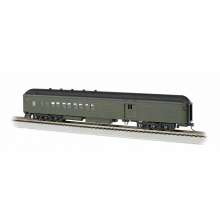 Bachmann 13608 - Painted Unlettered Pullman Green - 72 Heavyweight Combine (HO)