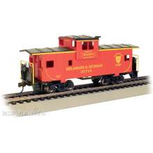 Bachmann 17708 - Delaware & Hudson #35719 36 Wide-Vision Caboose (HO Scale)