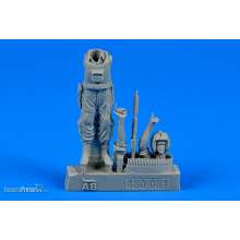 Aerobonus 480.081 - 1:48 US Army helicopter gunner-Vietnam War196