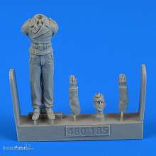 Aerobonus 480.185 - 1:48 German WWII Tank crew -Trooper C