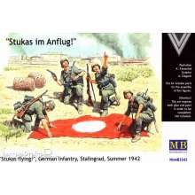 Master Box Ltd. MB3545 - Stukas flying in 1:35