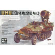 AFV-Club 35116 - SDKFZ 251/20 AUSF D UHU in 1:35