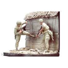 Hobby Fan HF508 - 1:35 U.S. Marines Battel of Hue 1968(1)w/base