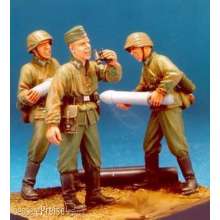 Hobby Fan HF546 - 1:35 Ger. Eastern Front Launcher (1)-3Fig/w/B