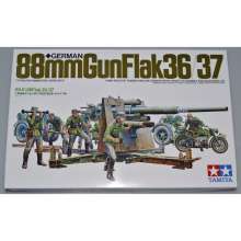 Tamiya 300035017 - 1:35 WWII Dt. Flak 8,8 m.Motorrad (9)