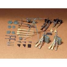 Tamiya 300035111 - 1:35 Diorama-Set Dt. Waffen Inf.(24))