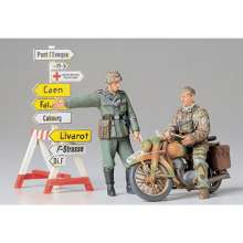 Tamiya 300035241 - 1:35 Diorama-Set Motorrad m.Wegwei.(2)