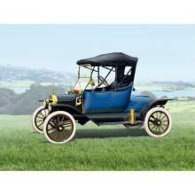 ICM 24001 - 1:24 Model T 1913 Roadstar American Passenger Car