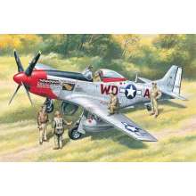 ICM 48153 - 1:48 Mustang P-51D WWII American Fighter with USAAF Pilots and Ground Personnel