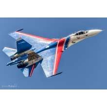 Hobby Boss 81776 - 1:48 Su-27 Flanker B - Russian Knights Aerobatic Team