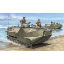 Hobby Boss 82409 - 1:35 LVTP-7 Landing Vehicle Tracked- Personal