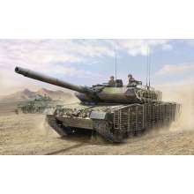 Hobby Boss 82458 - 1:35 Leopard 2A6M CAN