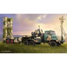 Hobby Boss 85511 - 1:35 Russian KrAZ-260B Trctor w. 5P85TE TEL S-300PMU