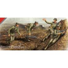 Hobby Boss 384415 - 1/35 6. Deutsche Armee, Mamae