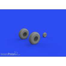 Eduard Accessories 648643 - B-17 wheels block tread 1/48 for HKM in 1:48