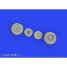 Eduard Accessories 648865 - 1:48 Mi-17 wheels 1/48 AMK