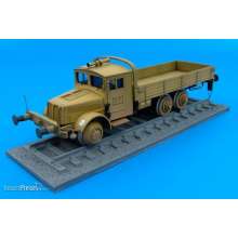 Hauler HLR87120 - TATRA T111railway