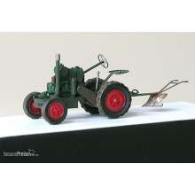 Hauler HTT120057 - Tractor Svoboda with plow year1937