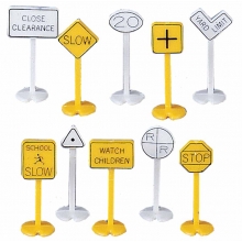 Bachmann 42204 - Railroad & Street Signs (24 pieces) (HO Scale)