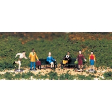 Bachmann 42339 - People at Leisure (HO Scale)