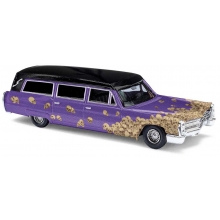 Busch 42923 - Cadillac66 Station Wagon, Skull