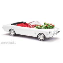 Busch 47527 - Ford Mustang Cabrio, Hochzeit + Girlande