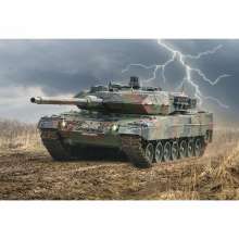 Italeri 510106567 - 1:35 Leopard 2A6