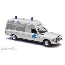 Busch 52213 - Mercedes VF 123 Miesen, Ambulance