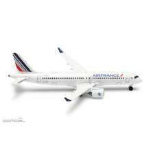 Herpa 535991-001 - Air France Airbus A220-300 - F-HZUM ´Bayeux?