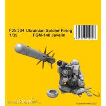 CMK F35384 - 1:35 Ukrainian Soldier Firing FGM-148 Javelin