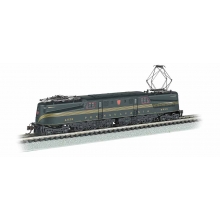 Bachmann 65353 - PRR GG-1 #4935 - Brnswck Green 5 Stripe DCC Sound (N Scale)