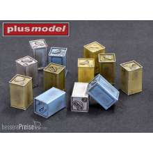 Plus model DP3012 - 1:35 British canisters Flimsy late