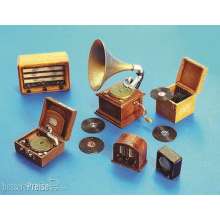 Plus model 266 - Gramophone und Radios in 1:35