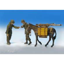 Plus model 323 - U.S. Infantrist mit Maultier in 1:35