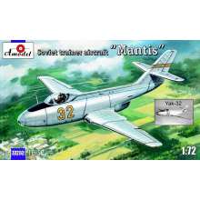 Amodel AMO72232 - 1:72 Yak-32 Mantis Soviet trainer aircraft