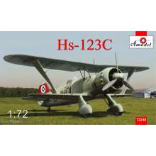 Amodel AMO72248 - 1:72 Henschel Hs 123C dive-bomber