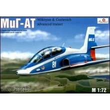 Amodel AMO7239 - 1:72 Mikoyan MIG-AT Russian modern trainer